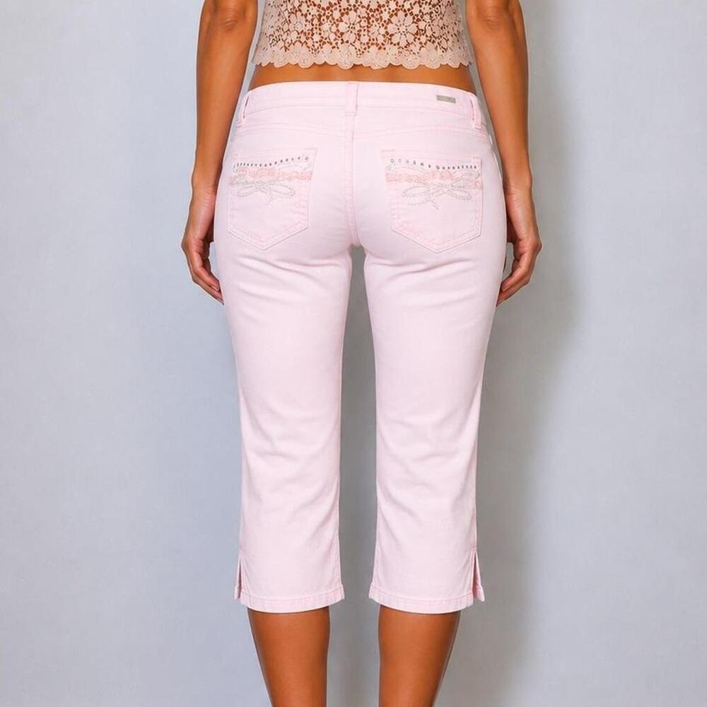 Vintage Y2K Baby Pink Mall Rose Embellished Capri Pants Cropped Denim Size 12 L